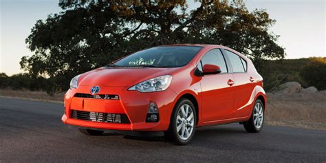 2012 15 Toyota Prius C Consumer Guide Auto