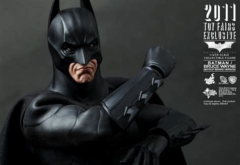 Hot Toys Batman Begins Bruce Wayne The Toyark News