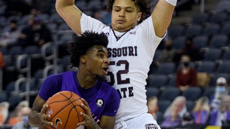 Purple Aces Men S Basketball Vs Missouri State Bears In Game 2 At Ford Center