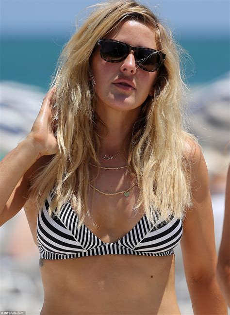 Ellie Goulding Slips Into Striped Bikini During Getaway In Miami