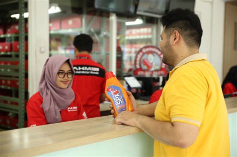 kemasan ahm oil  formula  mudah digenggam