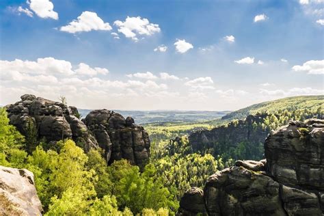 Imagen gratis cielo montaña paisaje bosque roca acantilado hierba