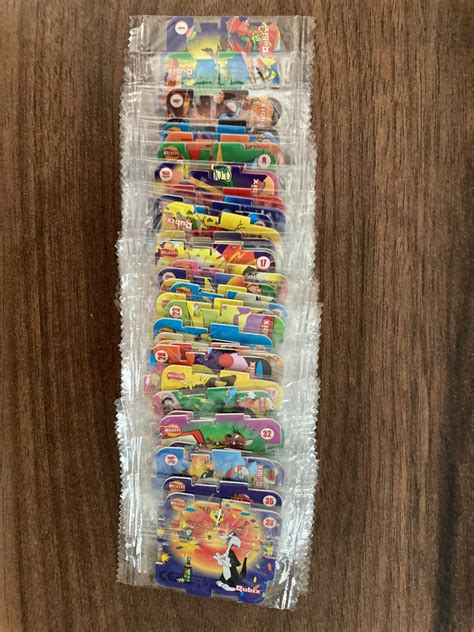 Complete Looney Tunes Qubix Tazos Collection S Toy Walkers Crisps Etsy