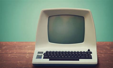 7 Super Fun Ideas for Your Old Computers | Shred Cube