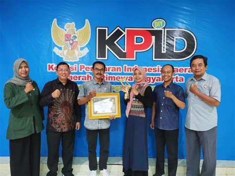 Kpid Diy Sabet Penghargaan Inovatif Dan Kolaboratif Anugerah Kpi