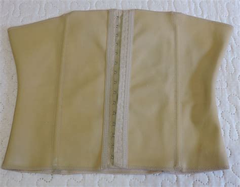 Cinturita Demillus Cinta Abdominal Modeladora Lingerie Feminina