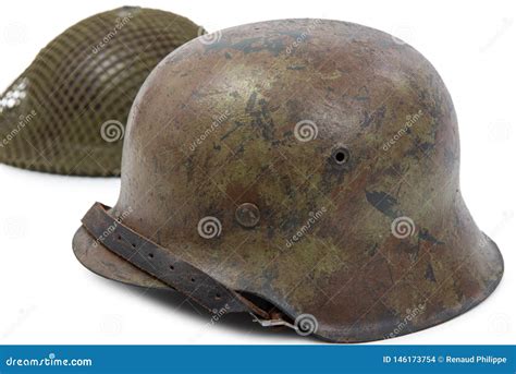 Casco Militar Alem N De Stahlhelm M De La Segunda Guerra Mundial