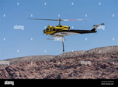 Type ii firefighting helicopter hi-res stock photography and images - Alamy