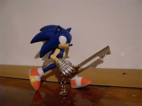 Sonic With The Keyblade By Mariomaster88 On Deviantart