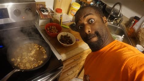 Cooking Some Grub Youtube