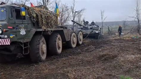 Ukraine Hauls Away Another Z Tank For Repair Youtube