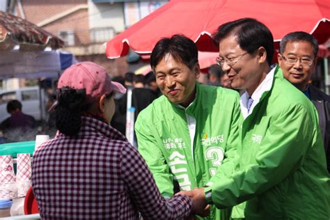 천정배 국민의당 공동대표 전남 후보 지원 유세 강행군 뉴스그룹엔지티비