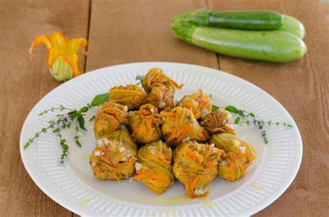 Ricette Con I Fiori Di Zucca Sfiziose Piatti Facili Buttalapasta