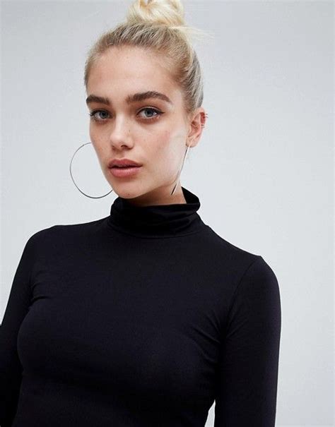 ASOS DESIGN ASOS DESIGN Turtleneck Crop Top With Long Sleeve In Black