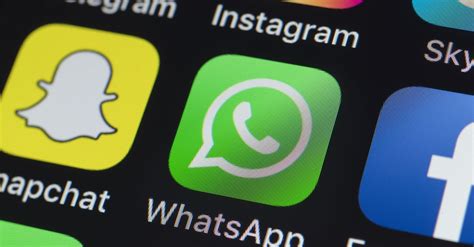 WhatsApp Sohbet Kilidi Kaydedilen Mesajlar Ve Daha Fazlası Gibi Yeni