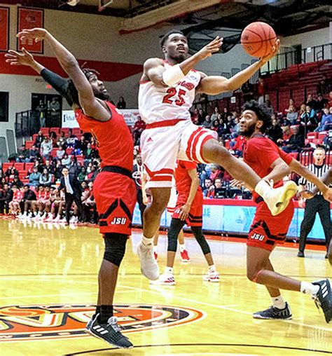 MENS COLLEGE BASKETBALL Jacksonville State Drops SIUE 97 72 Alton