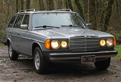 1984 Mercedes Benz 300TD Turbo For Sale On BaT Auctions Closed On