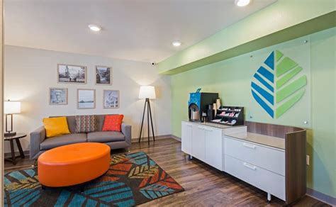 Extended Stay Hotel In Davenport Ia Woodspring Suites Davenport Quad