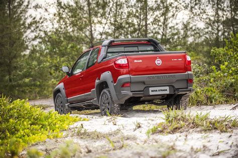 Fiat Strada 2017 preços consumo versões e detalhes