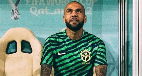 Daniel Alves Visitado Por Apenas Uma Pessoa Na Pris O Saiba Quem