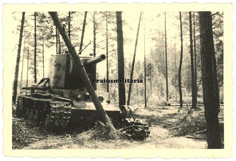 Orig Foto Zerst Rte Russische Panzer Kv Kw Ii Beute Tank In Russland