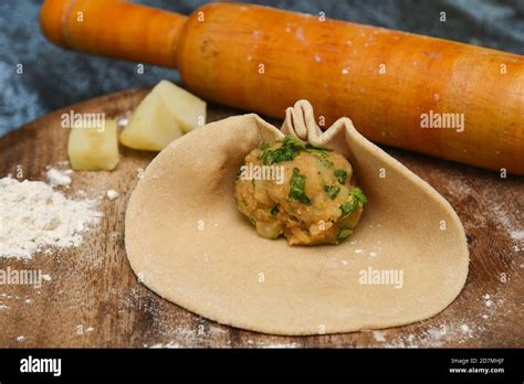 Preparation Of Aloo Paratha Or Roti Parantha Chapati Punjab North