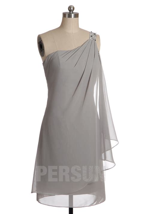 Robe De Soirée Blanche Col Asymétrique Ornée De Bijoux Persun Fr