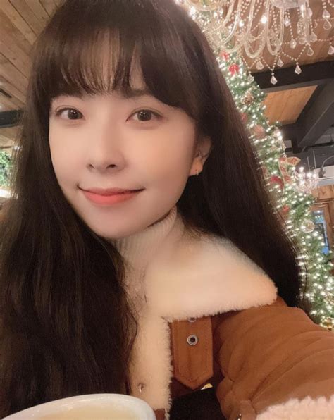 Hyemi Selcas Hyemi Nine Muses Selca Korean Dreams Girls Korean