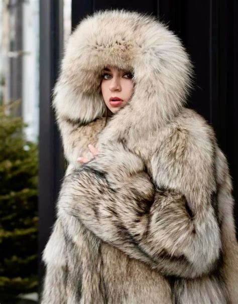 Pin By Igor On Fox 21 In 2024 Fur Girls Fur Coat Fox Fur