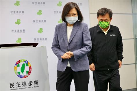 「下架民進黨」成最大黨 蔡英文為敗選辭主席 黨內劍指英系 焦點話題 聯合報