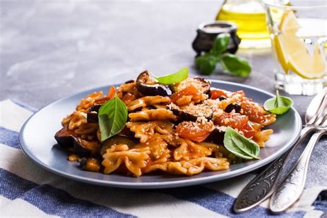 Pasta Con Crema Di Melanzane E Pomodorini Fidelity Cucina