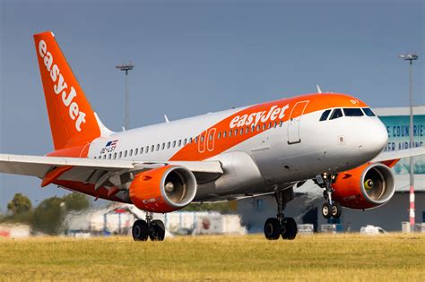 easyJet Delayed Flight Bari London Gatwick: 400€ Compensation