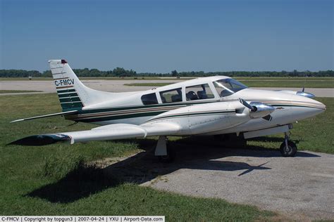 Aircraft C FMCV 1968 Piper PA 30 160 B Twin Comanche C N 30 1732