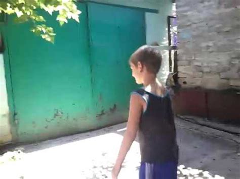 Мальчики дерутся! - YouTube