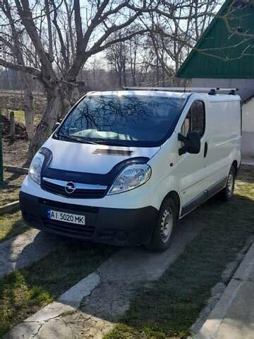 Купить Opel Vivaro пасс 2013 в Умани 10600 Опель Виваро пасс на