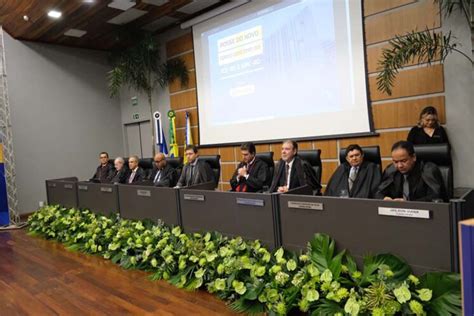 Emoção marca posse dos novos dirigentes do Tribunal de Contas de