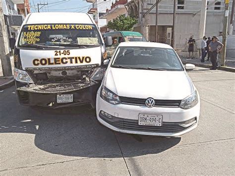 Choca por Manejar sin Precaución Periódico El Orbe