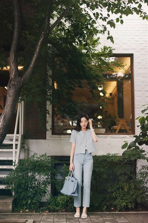 Pin by Wiedy Aersii on Su Rui | Casual style outfits, Classic style ...