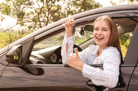 Comment ouvrir une auto école en ligne sans connaissance