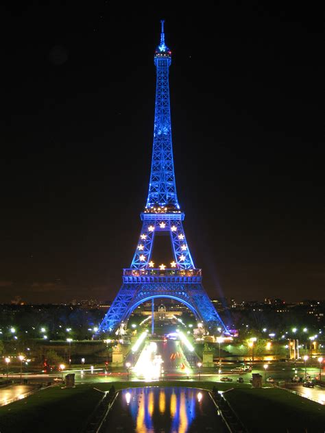 Fotos gratis ligero arquitectura noche ciudad París rascacielos