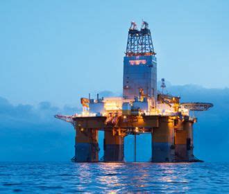 Цена на нефть достигла максимума за пять месяцев - Версии.com Фабрика ...