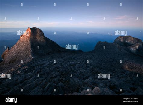 Dawn View From The Summit Of Mt Kinabalu At Low S Peak Kinabalu