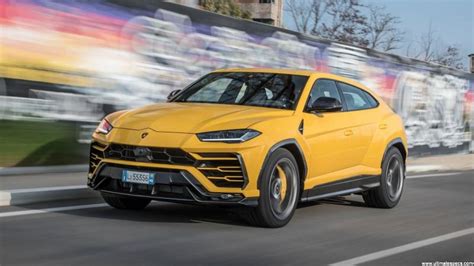 Lamborghini Urus 4 0 V8 Specs Performance Comparisons