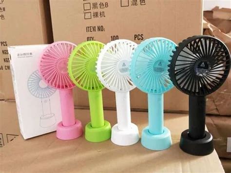 Mini Fan at ₹ 230/piece | Mini Fan in New Delhi | ID: 2850916089633