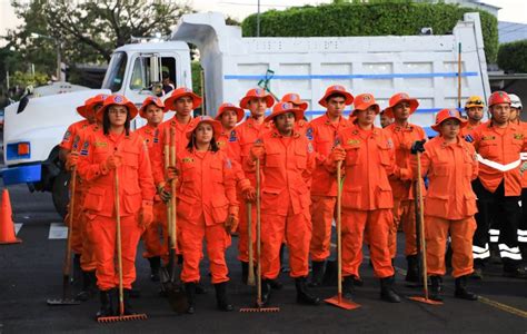 Más de 300 toneladas de basura han sido removidas para evitar crisis