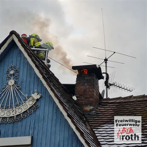 Brand im Gebäude Kamin Freiwillige Feuerwehr Roth