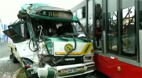 Cúster Choca Contra Un Bus Del Corredor Rojo Y Deja Un Herido De