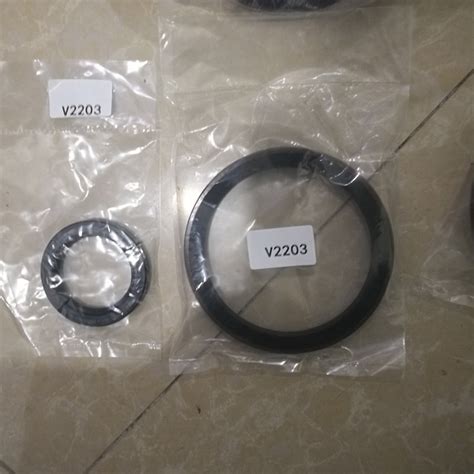 Kubota V2203 Crankshaft Seal Front And Rear Yif Engine Parts