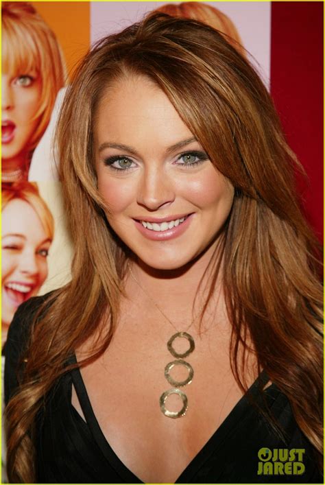 Lindsay Lohan Covers Jingle Bell Rock For Netflix Movie Falling For Christmas Throws It