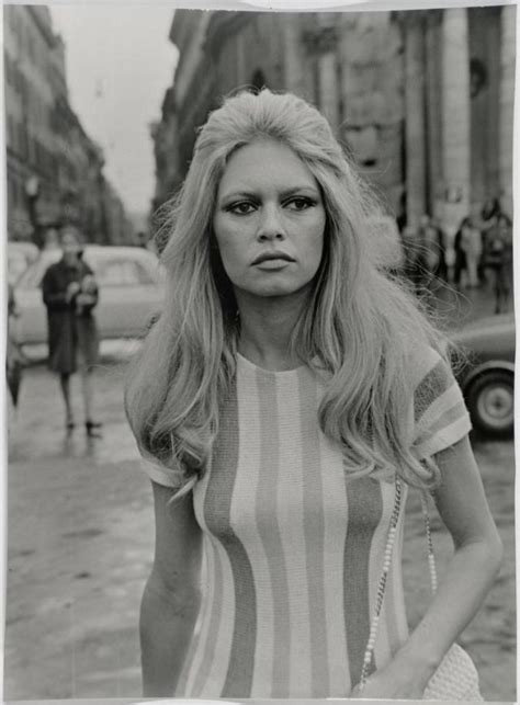 Pin By Pop Culture Sixties On 60 S Icon Brigitte Bardot Brigitte Bardot Hollywood Superwoman